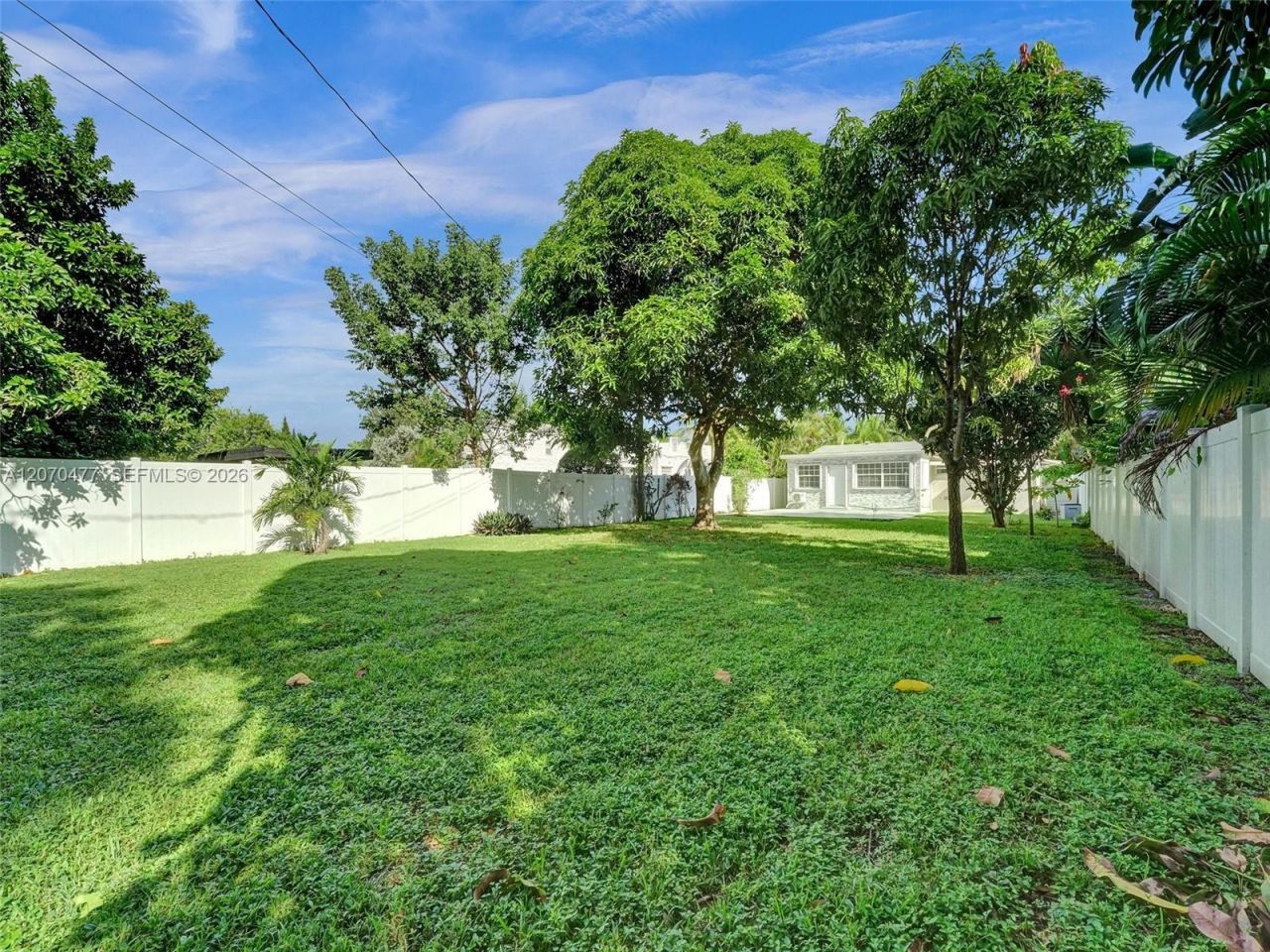 2446 Fillmore St , Hollywood, FL 33020 Photo