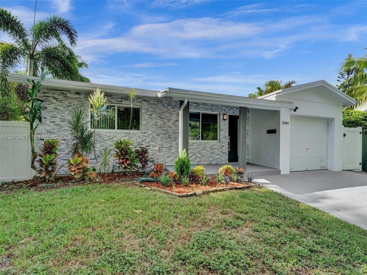 2446 Fillmore St , Hollywood, FL 33020 Photo