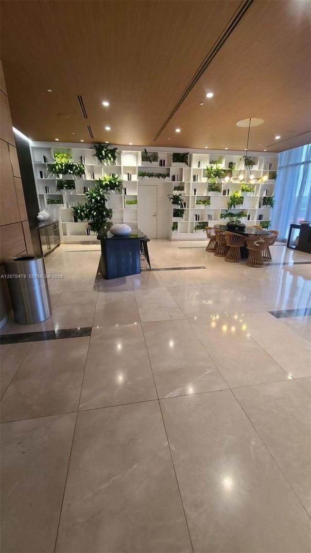 45 SW 9th St , Unit 1503, Miami, FL 33130 Photo