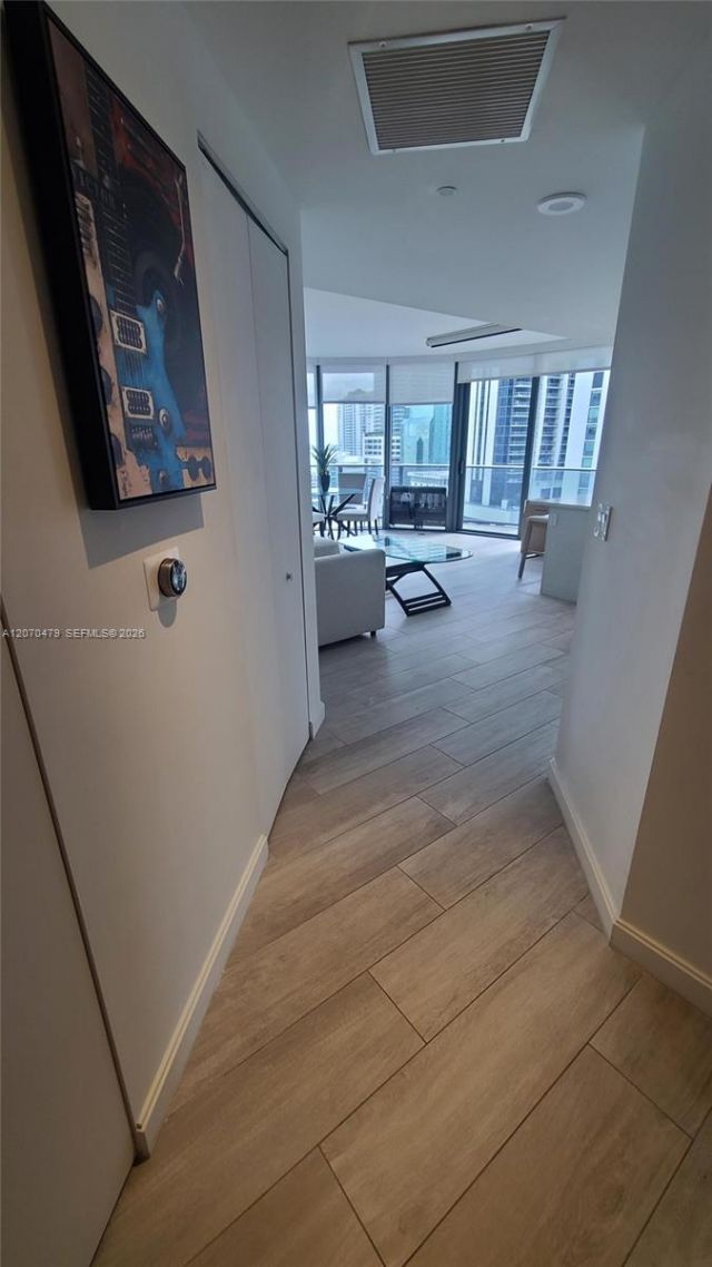 45 SW 9th St , Unit 1503, Miami, FL 33130 Photo