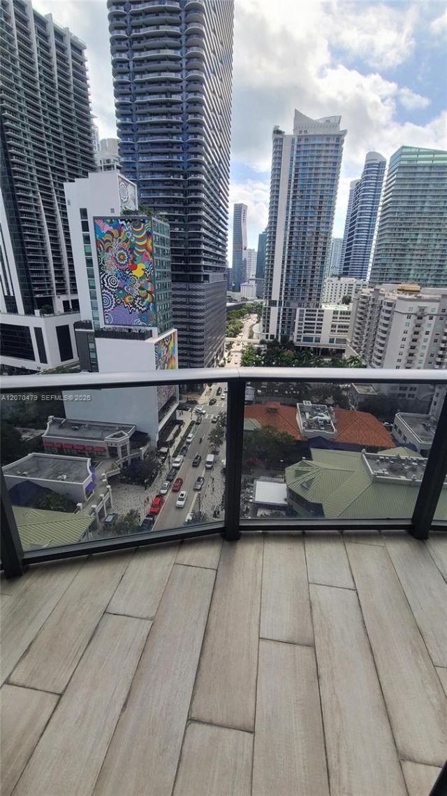 45 SW 9th St , Unit 1503, Miami, FL 33130 Photo