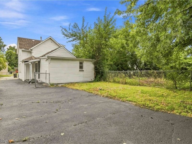 3129 W 31st Street, Cleveland, OH 44109 Photo 23