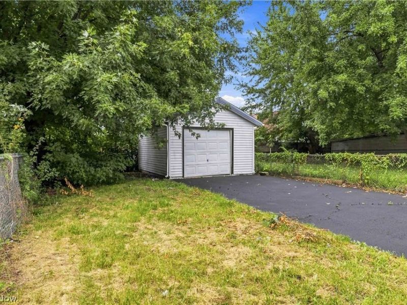 3129 W 31st Street, Cleveland, OH 44109 Photo 24