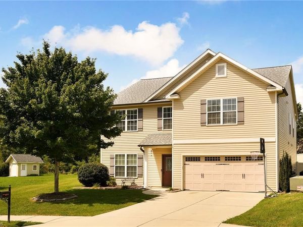 104 Edgewood Court, Archdale, NC 27263