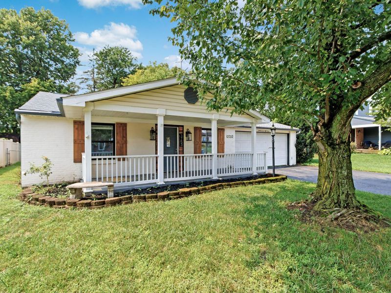 3753 Big Walnut Drive, Groveport, OH 43125 Photo 1