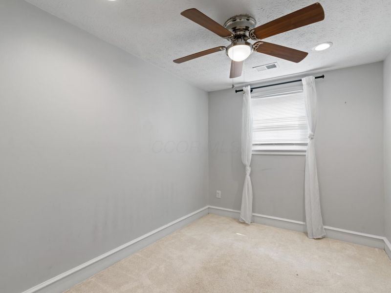 3753 Big Walnut Drive, Groveport, OH 43125 Photo 22