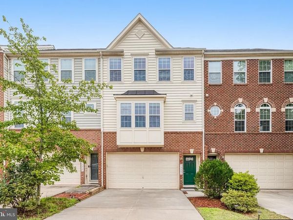 10260 FOUNTAIN CIRCLE, MANASSAS, VA 20110