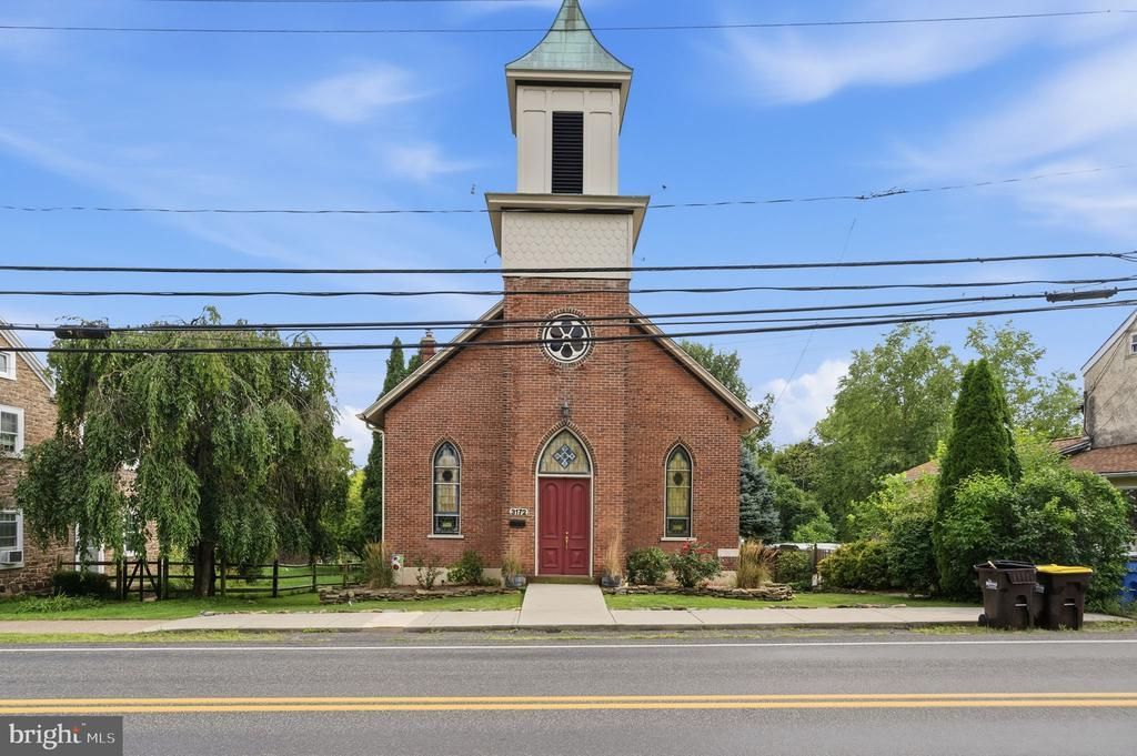 3172 ROUTE 212, SPRINGTOWN, PA 18081