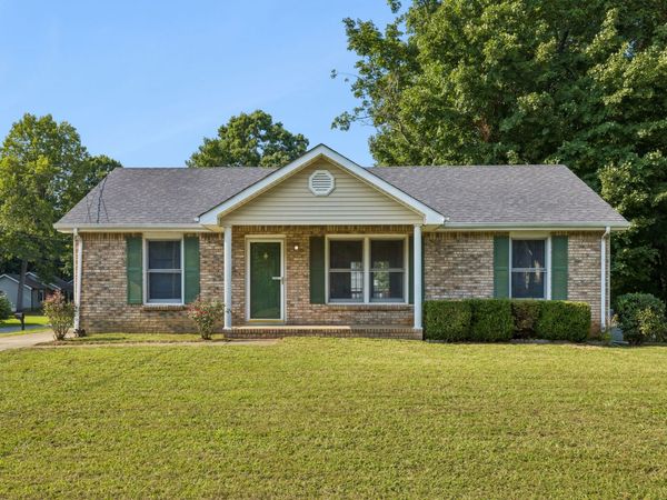 247 Quail Ridge Rd , Clarksville, TN 37042