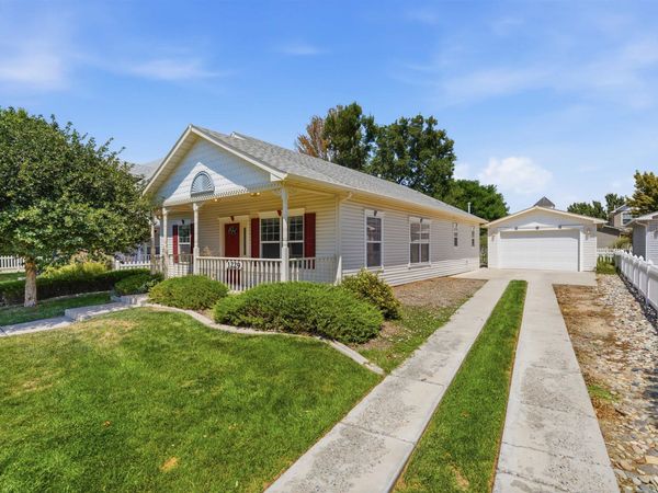 1229 Windsor Park Drive , Fruita, CO 81521