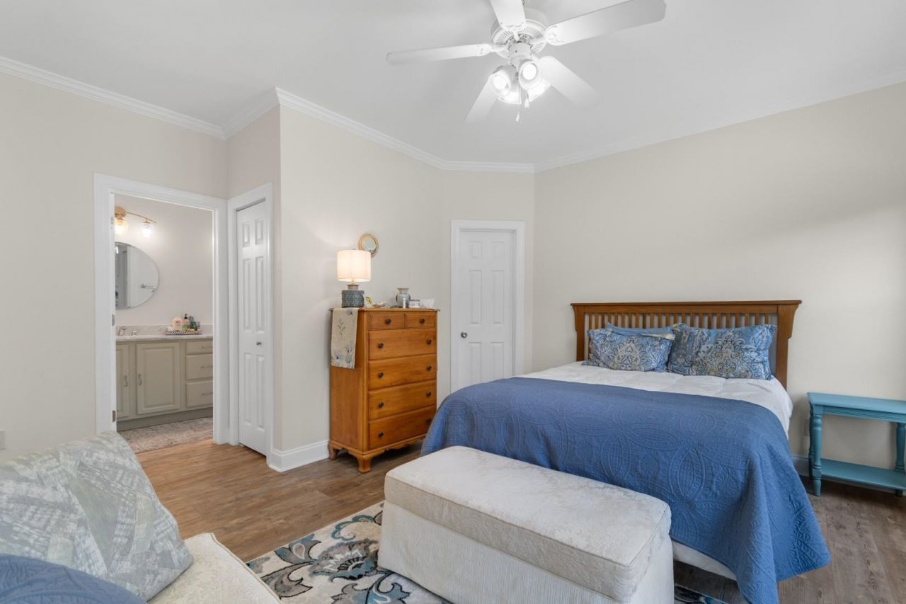 73 Crane Dr. Photo 16