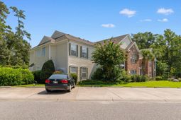 73 Crane Dr. photo 4