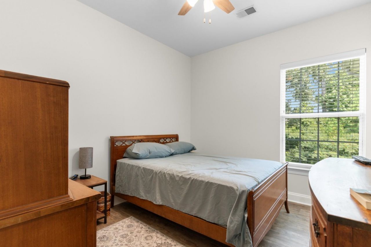 73 Crane Dr. Photo 20