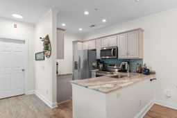 73 Crane Dr. photo 4