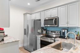 73 Crane Dr. photo 4