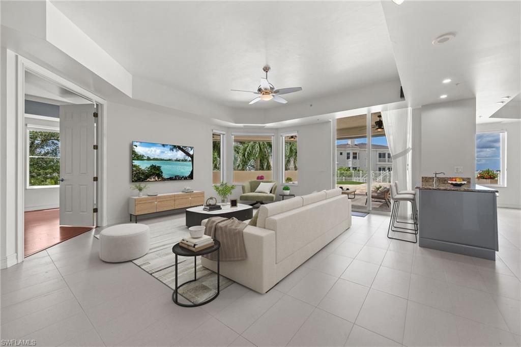 14270 Royal Harbour Ct, Unit 323, Fort Myers, FL 33908 Photo