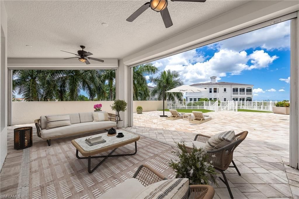 14270 Royal Harbour Ct, Unit 323, Fort Myers, FL 33908 Photo