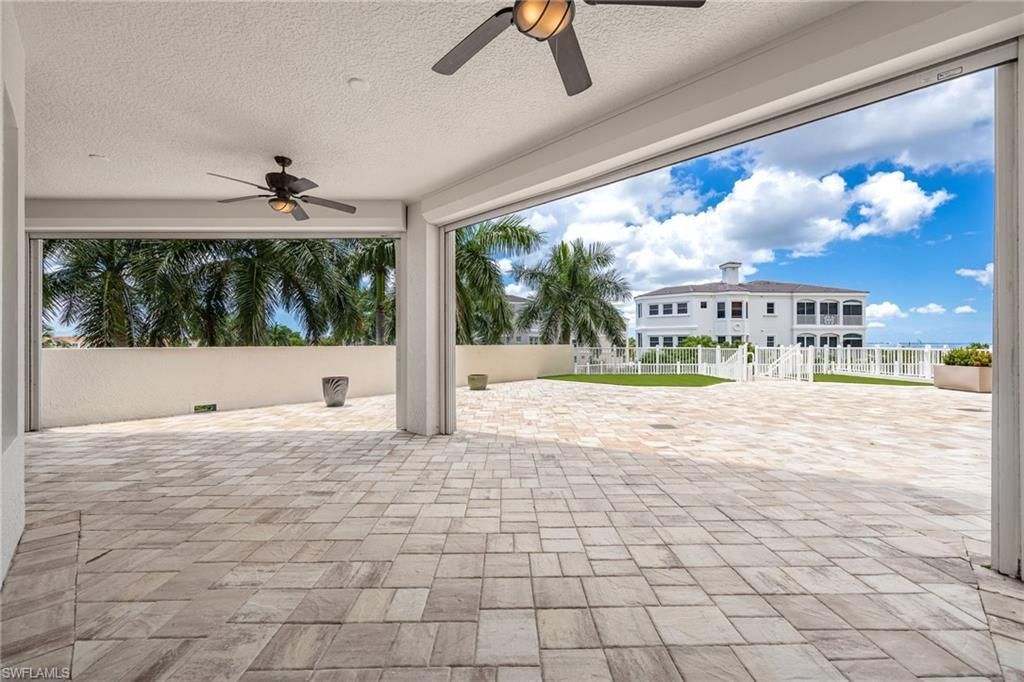 14270 Royal Harbour Ct, Unit 323, Fort Myers, FL 33908 Photo