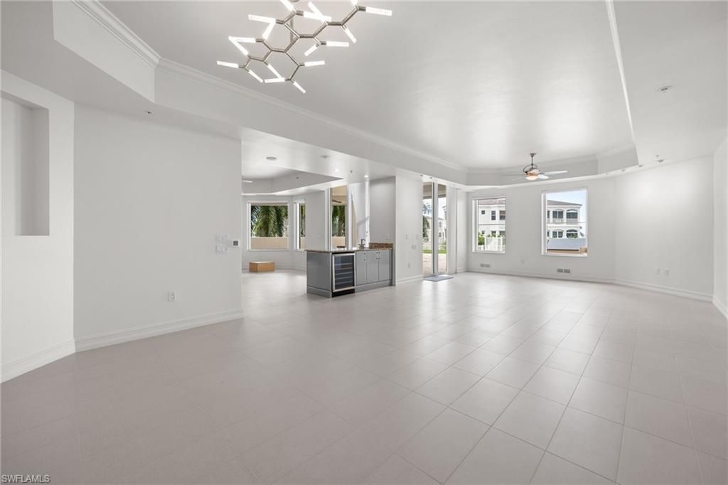 14270 Royal Harbour Ct, Unit 323, Fort Myers, FL 33908 Photo