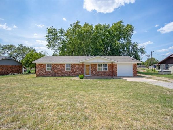13224 S Highway 76 Highway, Lindsay, OK 73052