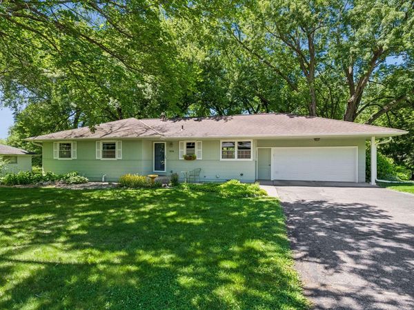 5536 Holiday Road , Minnetonka, MN 55345
