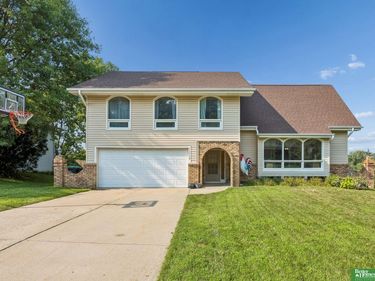 13778 Pierce Street, Omaha, NE 68144