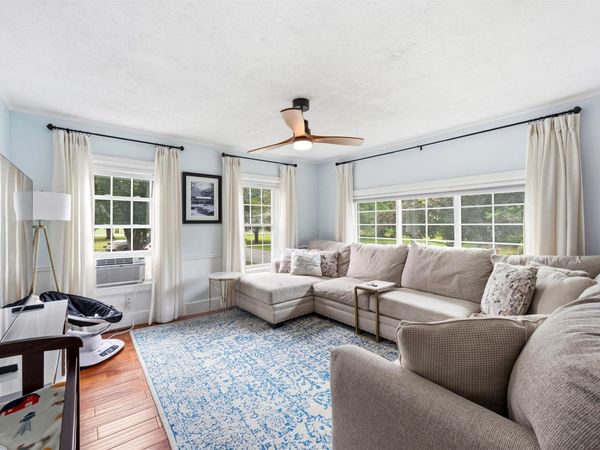 3 Stanwood Avenue, Plaistow, NH 03865