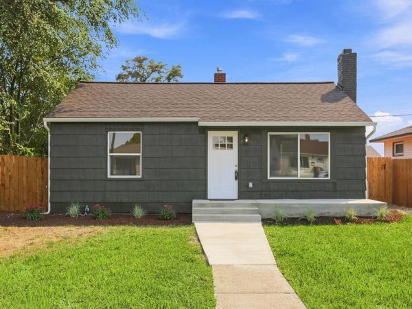 1228 E Garland Ave, Spokane, WA 99207