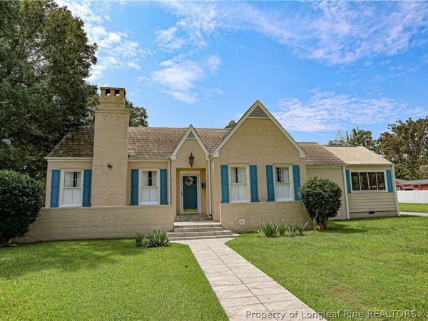 207 W 18th Street, Lumberton, NC 28358