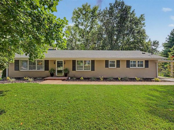 815 Ridgecrest Way , Bowling Green, KY 42104