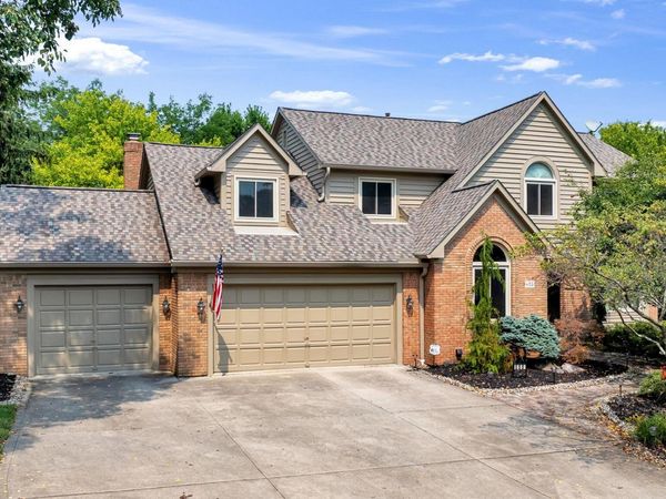 688 Southbluff Drive , Westerville, OH 43082