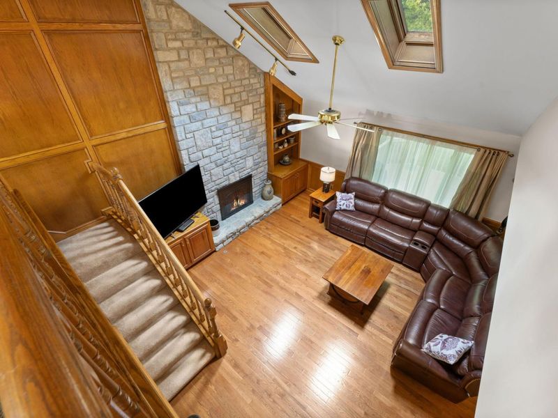 688 Southbluff Drive , Westerville, OH 43082 Photo 27