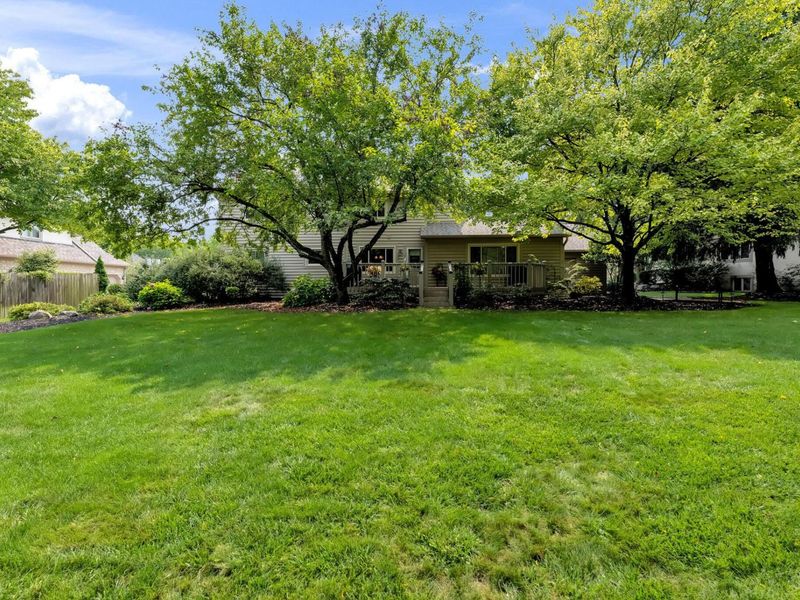 688 Southbluff Drive , Westerville, OH 43082 Photo 57