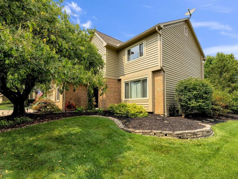 688 Southbluff Drive , Westerville, OH 43082 Photo 62