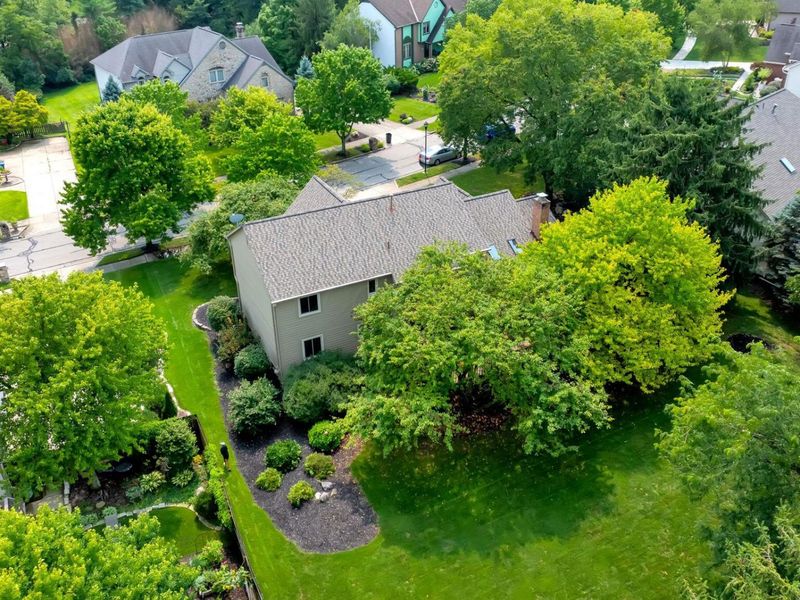 688 Southbluff Drive , Westerville, OH 43082 Photo 65