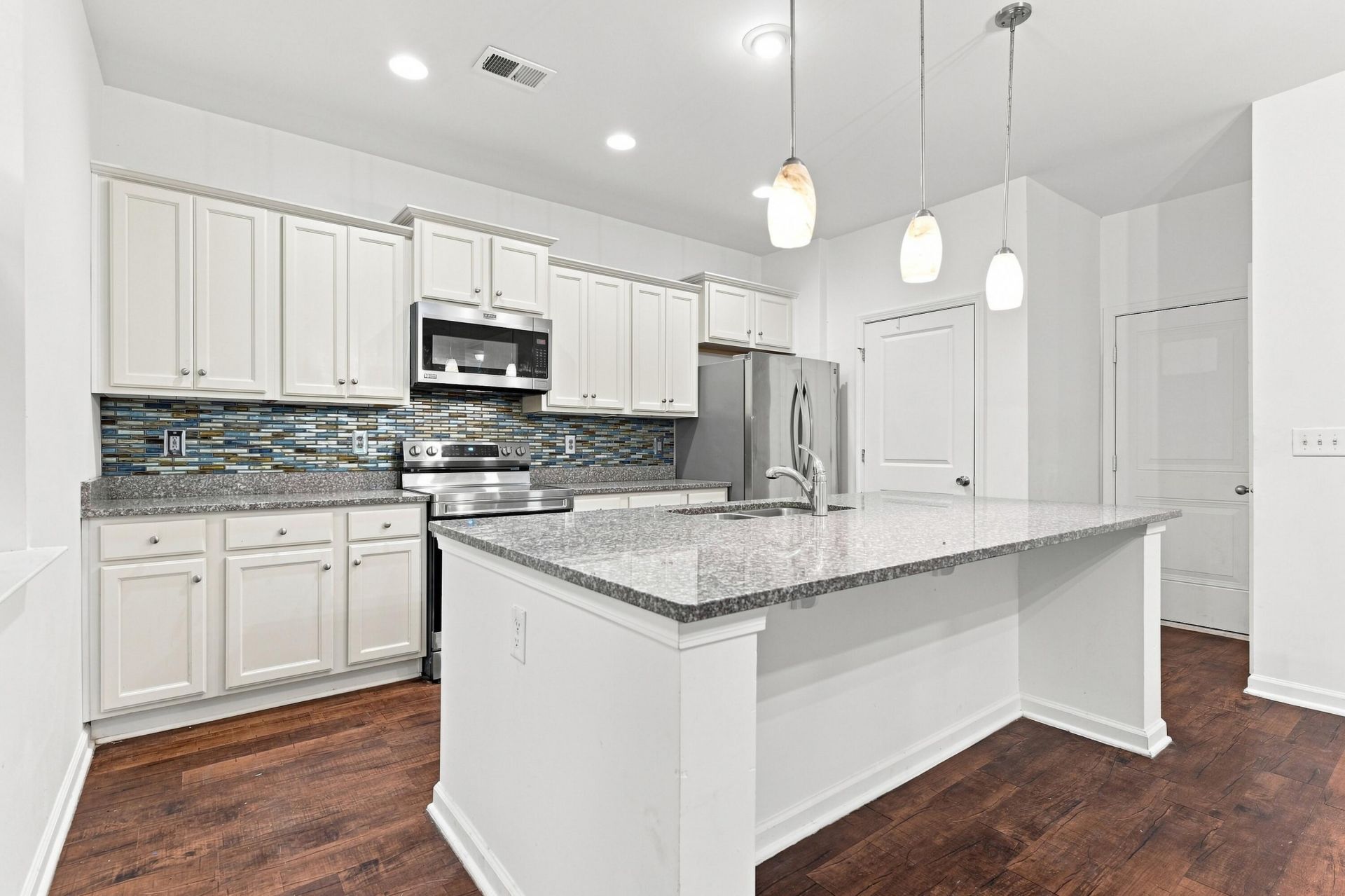 131 Stoney Creek Way Photo 11
