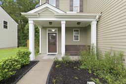 131 Stoney Creek Way photo 4