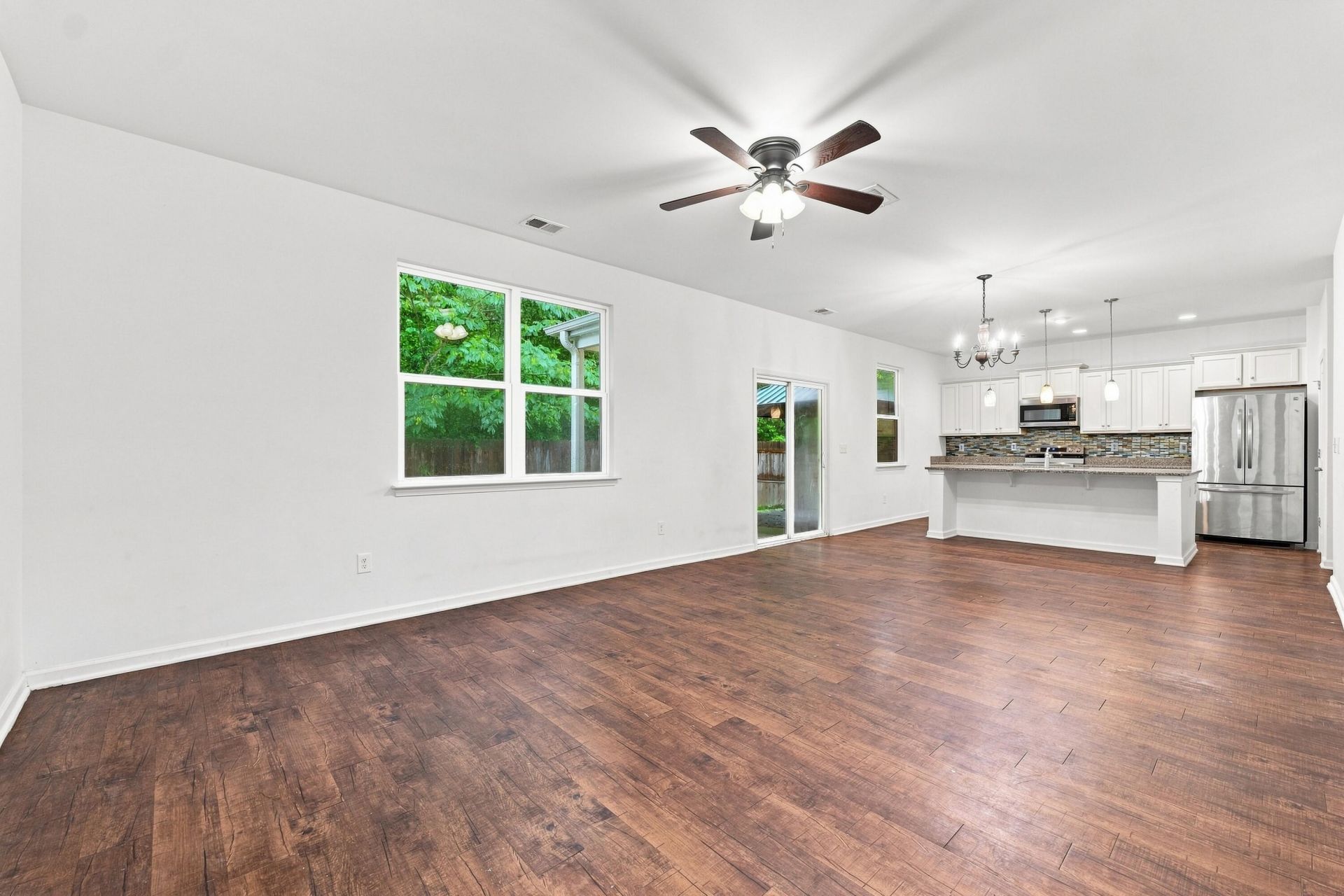 131 Stoney Creek Way Photo 8