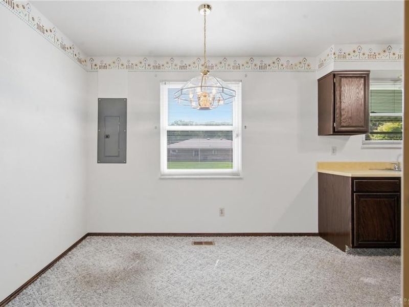 1341 S Elm Street, West Carrollton, OH 45449 Photo 11