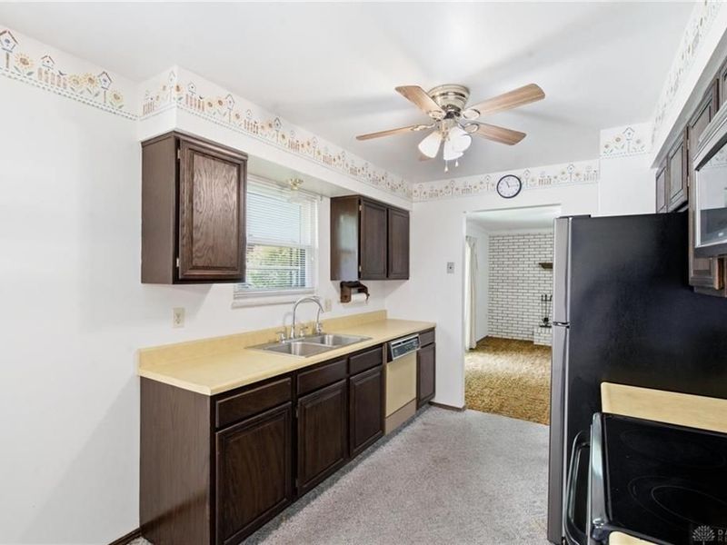 1341 S Elm Street, West Carrollton, OH 45449 Photo 12