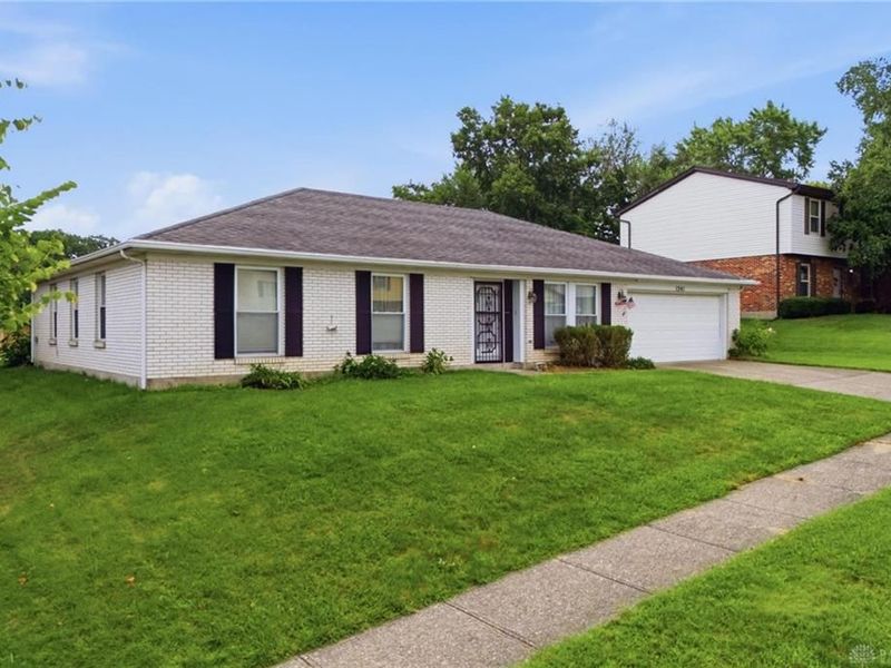 1341 S Elm Street, West Carrollton, OH 45449 Photo 2