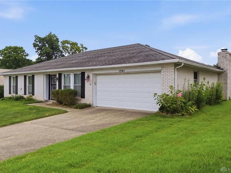 1341 S Elm Street, West Carrollton, OH 45449 Photo 3