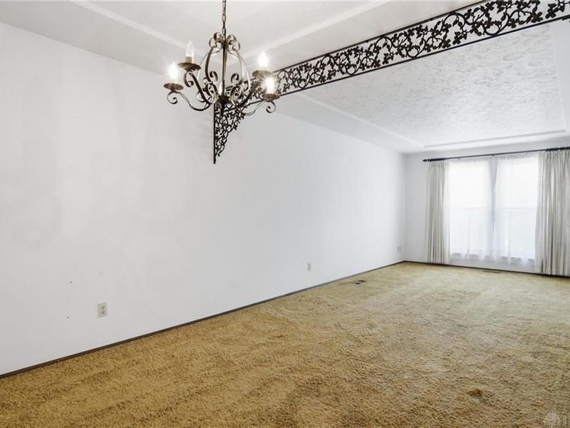 1341 S Elm Street, West Carrollton, OH 45449 Photo 9