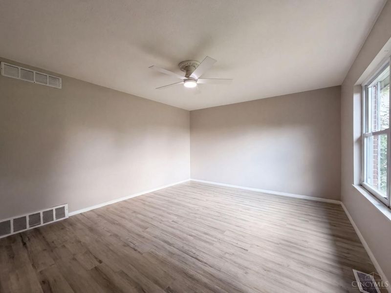 12157 Hitchcock Drive, Forest Park, OH 45240 Photo 10