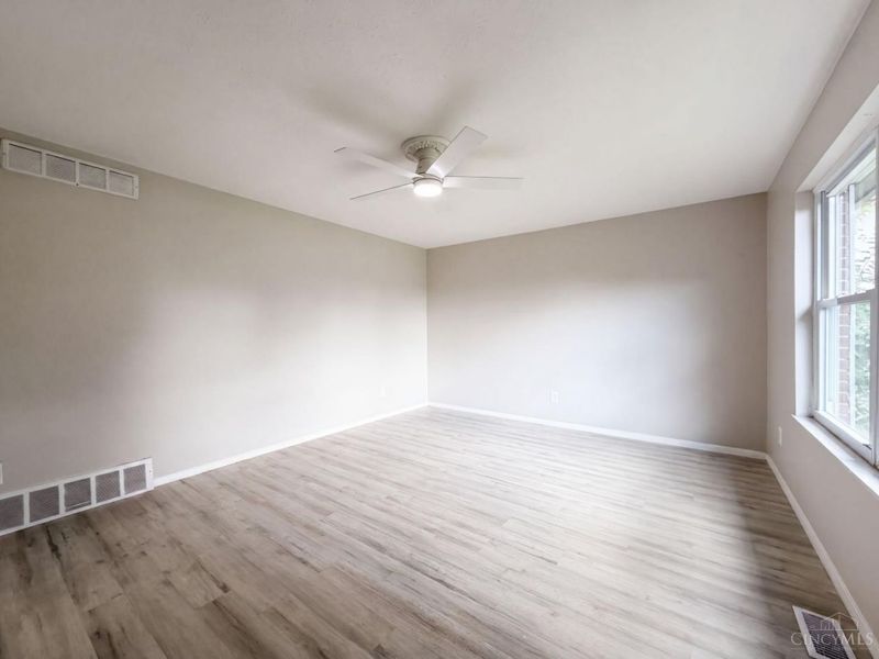 12157 Hitchcock Drive, Forest Park, OH 45240 Photo 16