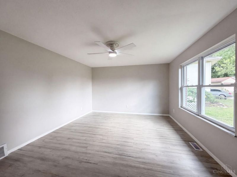 12157 Hitchcock Drive, Forest Park, OH 45240 Photo 3