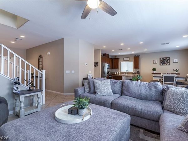 10804 Cather Avenue , Las Vegas, NV 89166