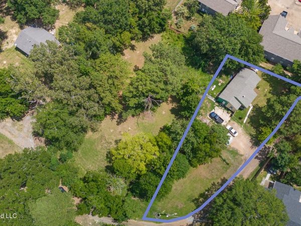 120 Woody Drive, Brandon, MS 39047