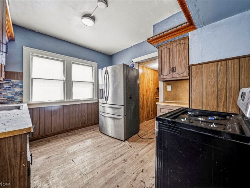 4229 Gifford Avenue, Cleveland, OH 44109 Photo 12