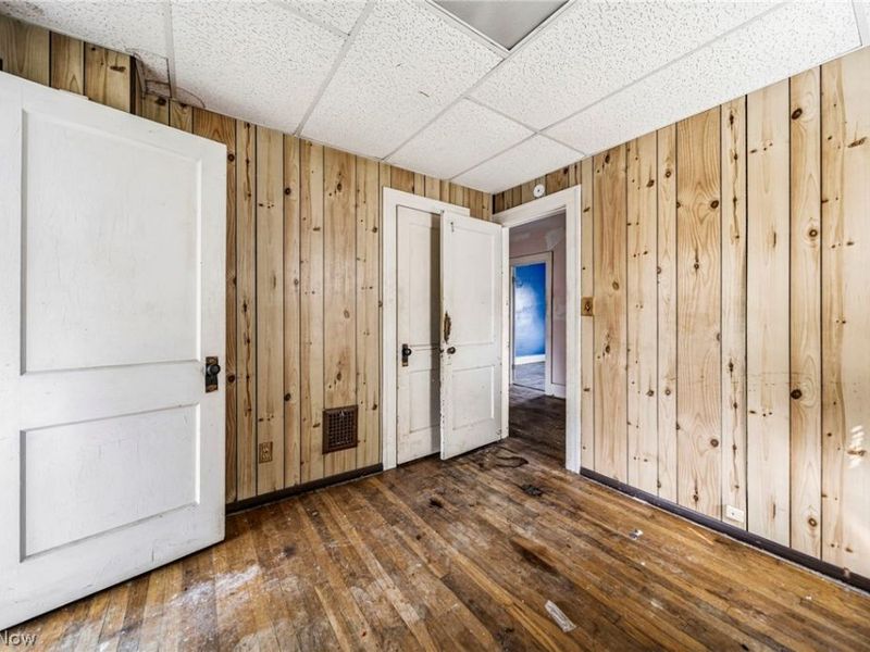 4229 Gifford Avenue, Cleveland, OH 44109 Photo 17